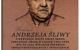 Tablica W&oacute;jt Andrzej Śliwa