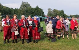 Gminno-Powiatowe Święto Plon&oacute;w w Brodach 78