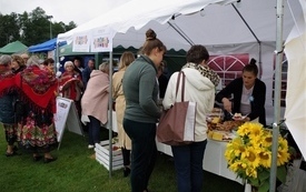 Gminno-Powiatowe Święto Plon&oacute;w w Brodach 107