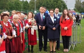 Gminno-Powiatowe Święto Plon&oacute;w w Brodach 120