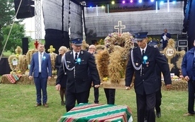 Gminno-Powiatowe Święto Plon&oacute;w w Brodach 137