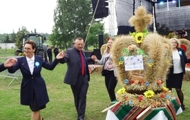 Gminno-Powiatowe Święto Plon&oacute;w w Brodach 141