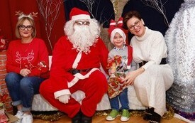 Mikołaj wśr&oacute;d najmłodszych (przredszkola, oddziały przedszkolne, punkty dziennej opieki) 99