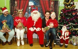 Mikołaj wśr&oacute;d najmłodszych (przredszkola, oddziały przedszkolne, punkty dziennej opieki) 212