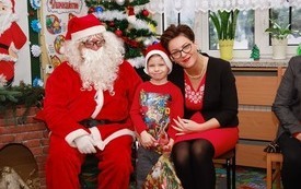 Mikołaj wśr&oacute;d najmłodszych (przredszkola, oddziały przedszkolne, punkty dziennej opieki) 268