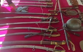 Grzegorz-wystawa-Anielin-Hubal--izba005