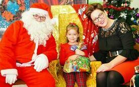 Mikołaj wraz z W&oacute;jhtem Gminy Brody odwiedził wszystkie przedszkola i punkty dziennego opiekuna dla dzieci do lat 3 226