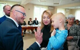 Nowy w&oacute;jt, nowa rada i atmosfera nadziei! Ślubowianie radnych i Ernesta Kumka - W&oacute;jta Gminy Brody 54