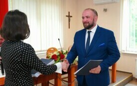 Nowy w&oacute;jt, nowa rada i atmosfera nadziei! Ślubowianie radnych i Ernesta Kumka - W&oacute;jta Gminy Brody 119