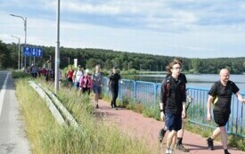 Wędrowali podczas pieszego maratonu &bdquo;Wok&oacute;ł Komina&rdquo; 97