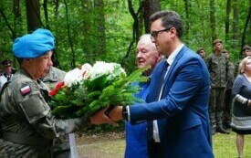 Uroczystość patriotyczna w Borze Kunowskim - 4 lipca 2024 r. 19