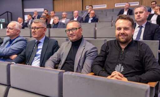 Zdjęcie do Bezpieczeństwo mieszkańc&oacute;w jednym z temat&oacute;w konwentu w&oacute;jt&oacute;w, burmistrz&oacute;w i prezydent&oacute;w miast