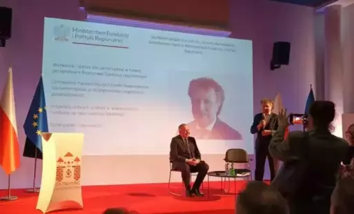 Zdjęcie do Wyzwania i Szanse dla Samorząd&oacute;w 
